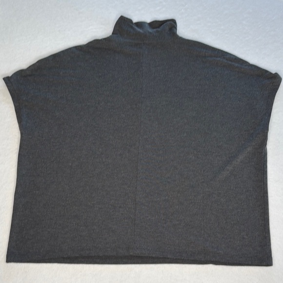 Charcoal Grey Women's Turtleneck Top Dolman Short Sleeve Relaxed Fit Sz S - Picture 4 of 8